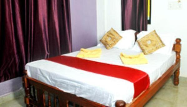 Calangute Beach Side Hotel Esterno foto
